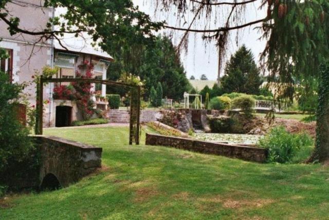 Le Moulin De Francueil Bed and Breakfast Rum bild
